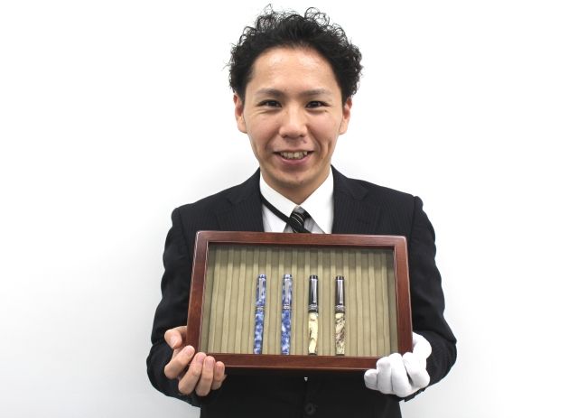 【商品紹介】KINGDOM NOTE別注の豊岡クラフトペントレイをご紹介しております！