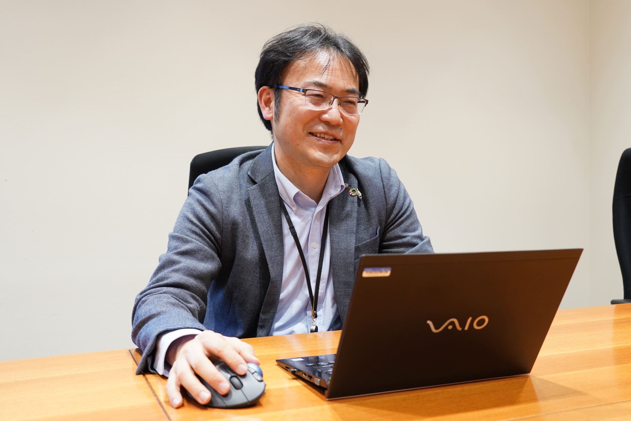 【システム開発部インタビュー】他部署との連携・コミュニケーション